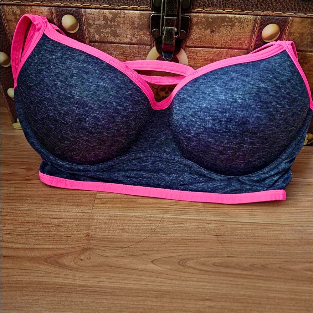 VS PINK Strappy Front Bralette